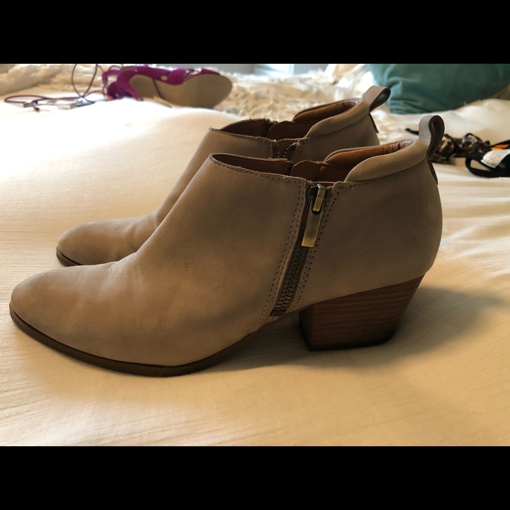 Franco Sarto suede booties